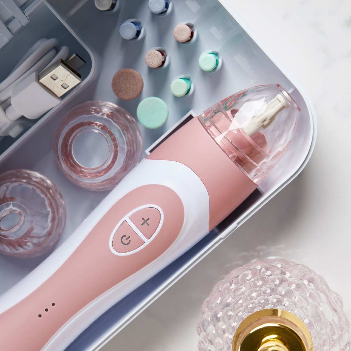 The Role of Exfoliation in Anti-Aging Skincare